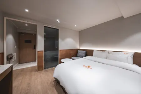GRIDT Hotel