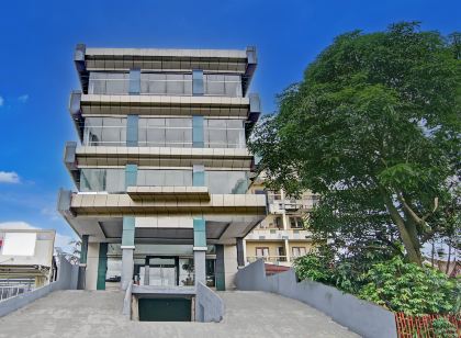 Townhouse Oak Pekanbaru near Mall Pekanbaru formerly Hotel Grand Sahara