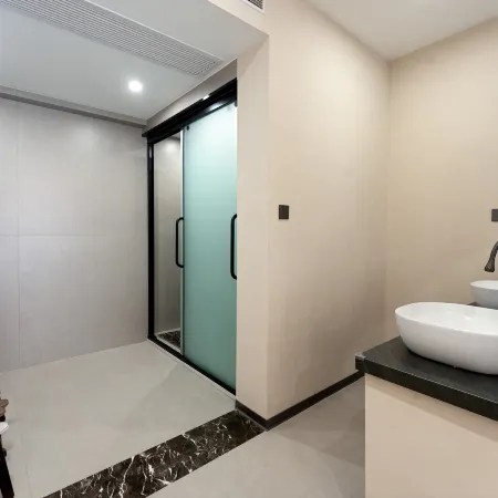 Huazhu Jing'an in B&B