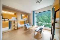 Siguniangshan Xueling Qingju Hotel