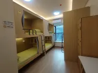 Golden Years Hostel (Jinan Railway Station) Hotels in 