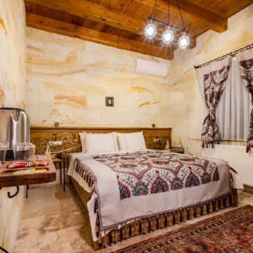 Sara Cave Cappadocia