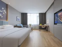 白玉蘭飯店（平南中心廣場店） 江濱廣場附近的飯店