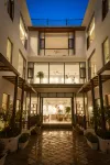 Stock nostalgic sea view homestay Hotels in Dali City
