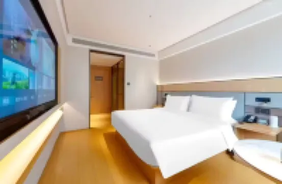 Muya Li Hotel (Nanjing Xinjiekou Subway Station Friendship Square Branch)