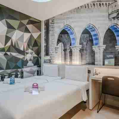 Hotiday Como Paoli Rooms