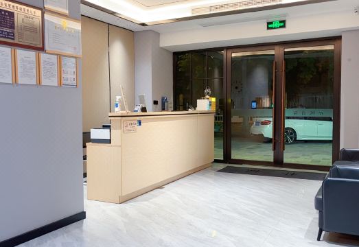 푸펑 호텔의 넓고 깨끗한 욕실 시설