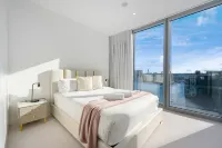 Spacious 3BR in Barangaroo | Free Parking | CBD - balcón