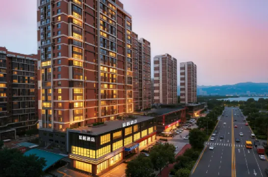 星程酒店（太原紅燈籠體育場店） 太原酒店