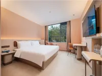 HanTing Hotel (Deyang Zhujiang Road Bridge)