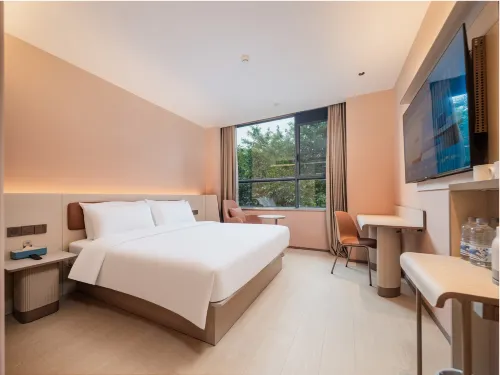 HanTing Hotel (Deyang Zhujiang Road Bridge)