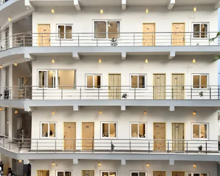 Zuna Stayz Tapovan Rishikesh Hotels in Rishikesh