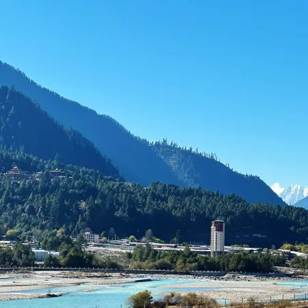 Ni Hao Hotel (Linzhi Bome National Highway 318)