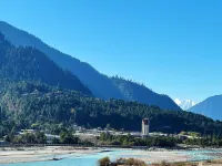 Ni Hao Hotel (Linzhi Bome National Highway 318) - Bergblick