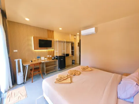 The Rock Patong comfort stay