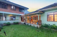 伊瑪布迪魯胡爾 酒店