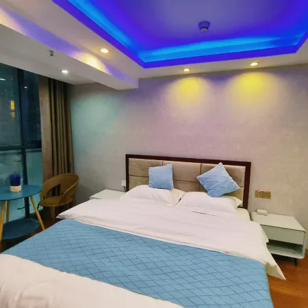 Qiyun Hotel (Guiyang North Railway Station Dream City)