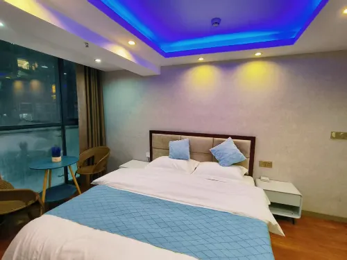 Qiyun Hotel (Guiyang North Railway Station Dream City) - albergo