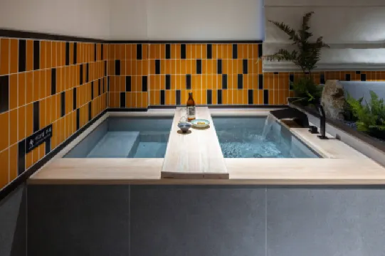 โรงแรม กังนึง โซรัง โฮรัง บาย อนุค โรงแรมใน