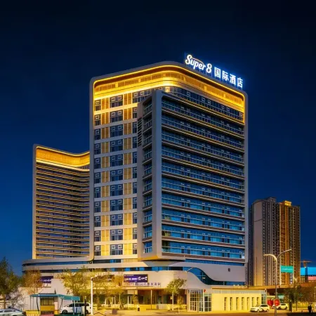 Super8 International Hotel (Urumqi High-speed Railway Station Branch) Отели рядом со станцией Wulumuqi Railway Station