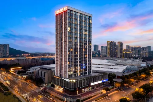 Vienna International Hotel (Jiangyin Sports Center) - 3-Star