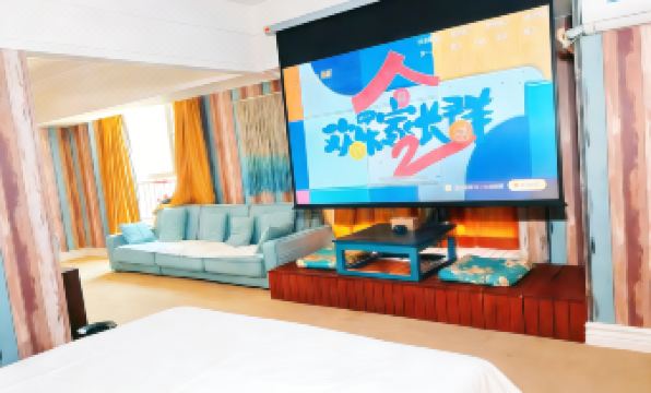 Boyun Shangpin Hotel (Jingkai Wanda Plaza High Speed Rail Station)