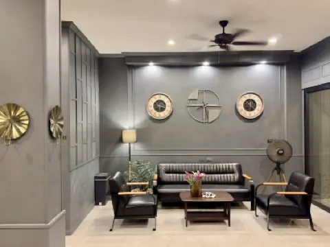 The Sense 2 那奈路附近的飯店