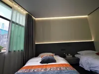 Canyon Homestay (Zhenfeng Xiaohuajiang) Hotels in Zhenfeng
