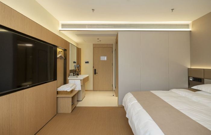 NICE HOTEL