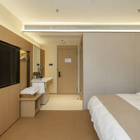 NICE HOTEL