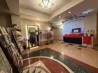 HOTEL MAYFAIR (Adults Only)