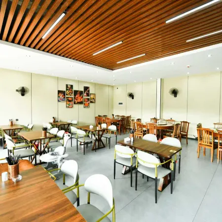 Meicheng Hotel (Anshun High-Speed Railway West Station)
