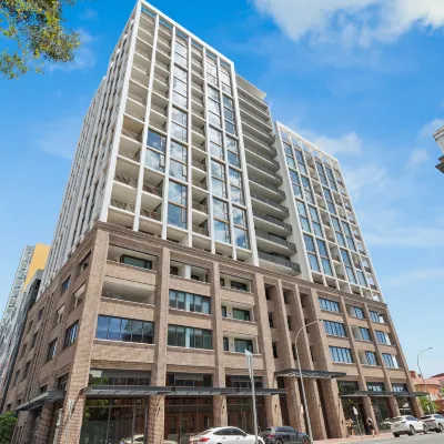 The Cullinan Apartments by CLLIX Hotels near Mile End
