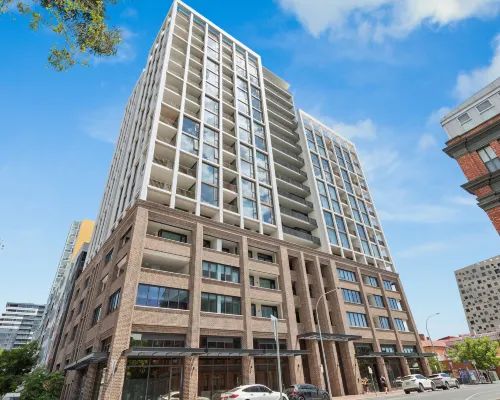 The Cullinan Apartments by CLLIX Hotels near Mile End