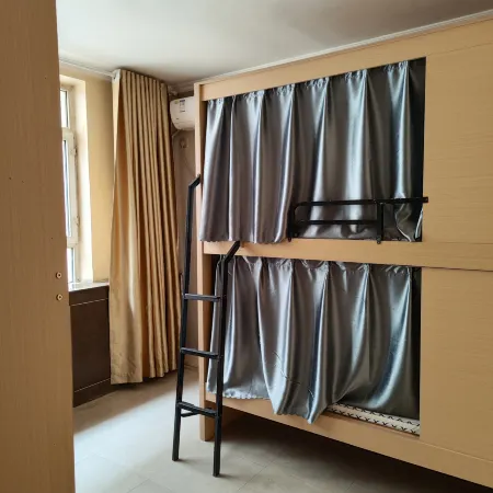 Hotan Yujian Ni Hostel (Tuancheng Scenic Area)