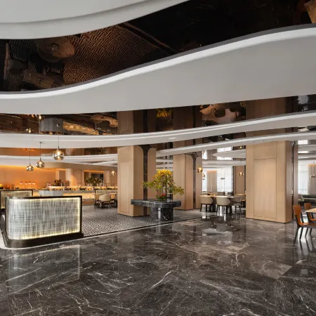 Ruimingxiang Hotel (Tianshui City Center Square & Municipal Government Branch)