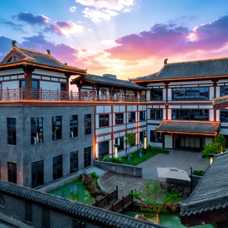 Luoyang Menggong Capital City Cultural Theme Hotel