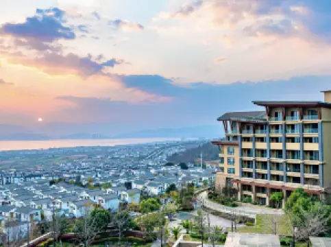 Hilton Dali Resort & Spa