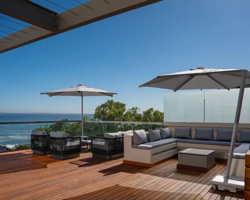 Horizon Aparthotel by Totalstay Hotels near Queens Beach