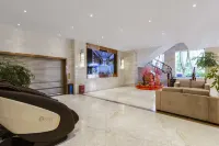 Manglan Hotel (Huangguoshu Scenic Area Tourist Center Store) - Parkering