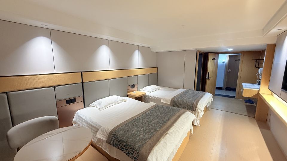 Kuaile Holiday Hotel