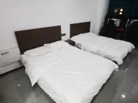 Longyou Feidu E-sports Holiday Homestay