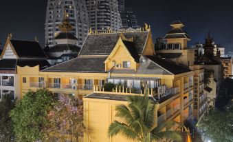 Xishuangbanna Jinghong Ding Xi Ren Yue hao Hotel (Gaozhuang Xingguang)