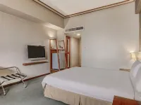 Guide Hotel Hsinchu Zhongyang Hotels near FE21 Mega