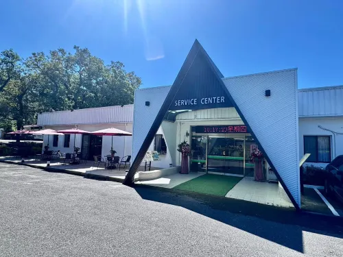 Tseng Wen Youtin Activity Center