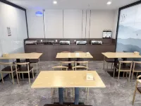 泊嘉ホテル（天津国際テニスセンター団泊健康城地下鉄駅） - 朝食