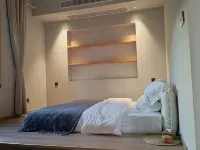 Longyou Xiaohuang Yard Homestay