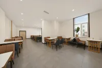 Home Inn UP Huayi Select Hotel (Yanji West Market Department Store Branch - breakfast
