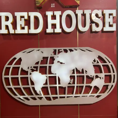 RED HOUSE
