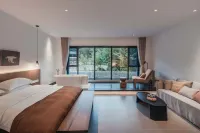 Hidden in the Countryside · Xuetangping Boutique Homestay - Mountain view